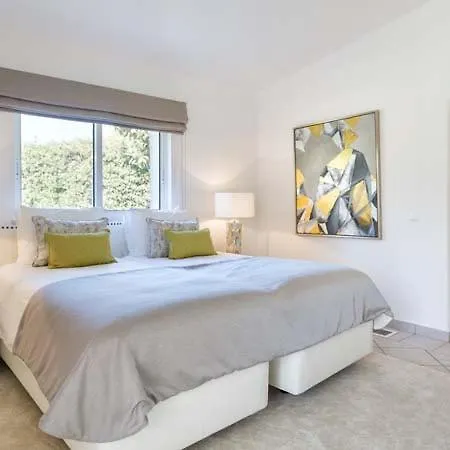 Sleeps 8 Pool Air Con T608003 *
